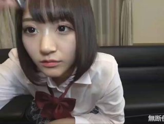 黃色三級片请播放呻吟的快哭了！不知道是爽，还是不爽【完整版32分钟已上传下面】